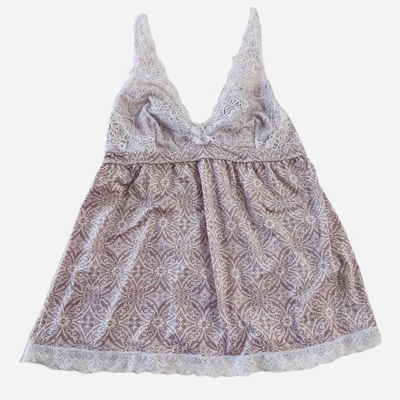 Y2K Lace Trim Cami Top - Picture 5 of 10